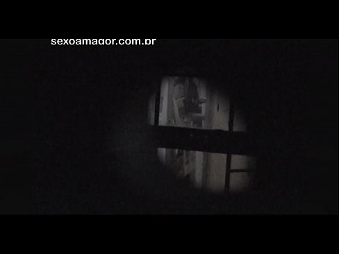 ❤️ Blondina este filmată în secret de un voyeur din cartier ascuns în spatele unor cărămizi goale ☑ at ro.hqpornvideos.ru ❌